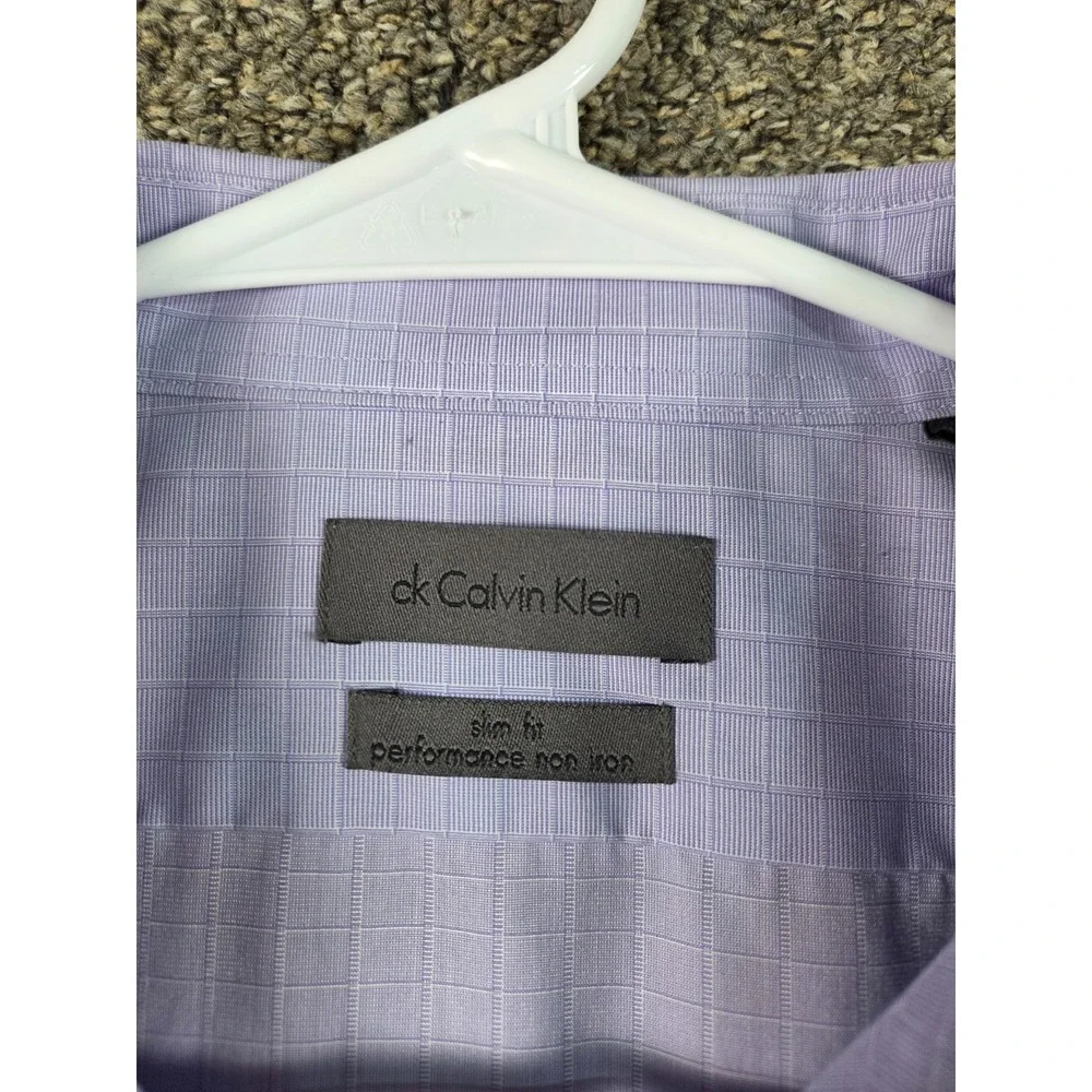 Calvin Klein Slim Fit Dress Shirt Mens Large Lavender Non Iron Button Up‎